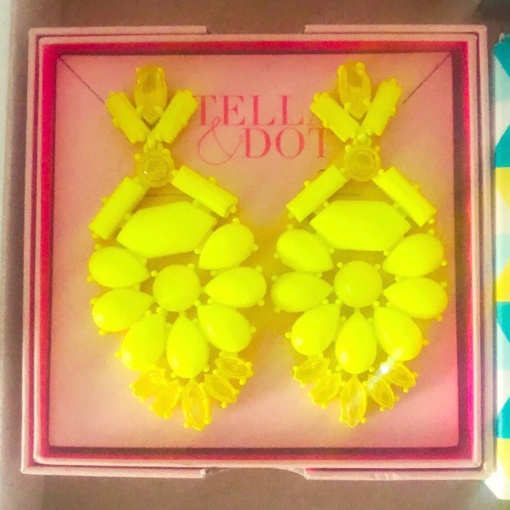 Stella & Dot Citron Heck Yes Earrings NWT!!!